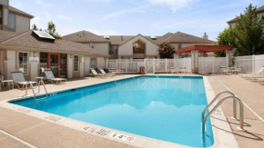  Hyatt House Mount Laurel  Маунт Лорел